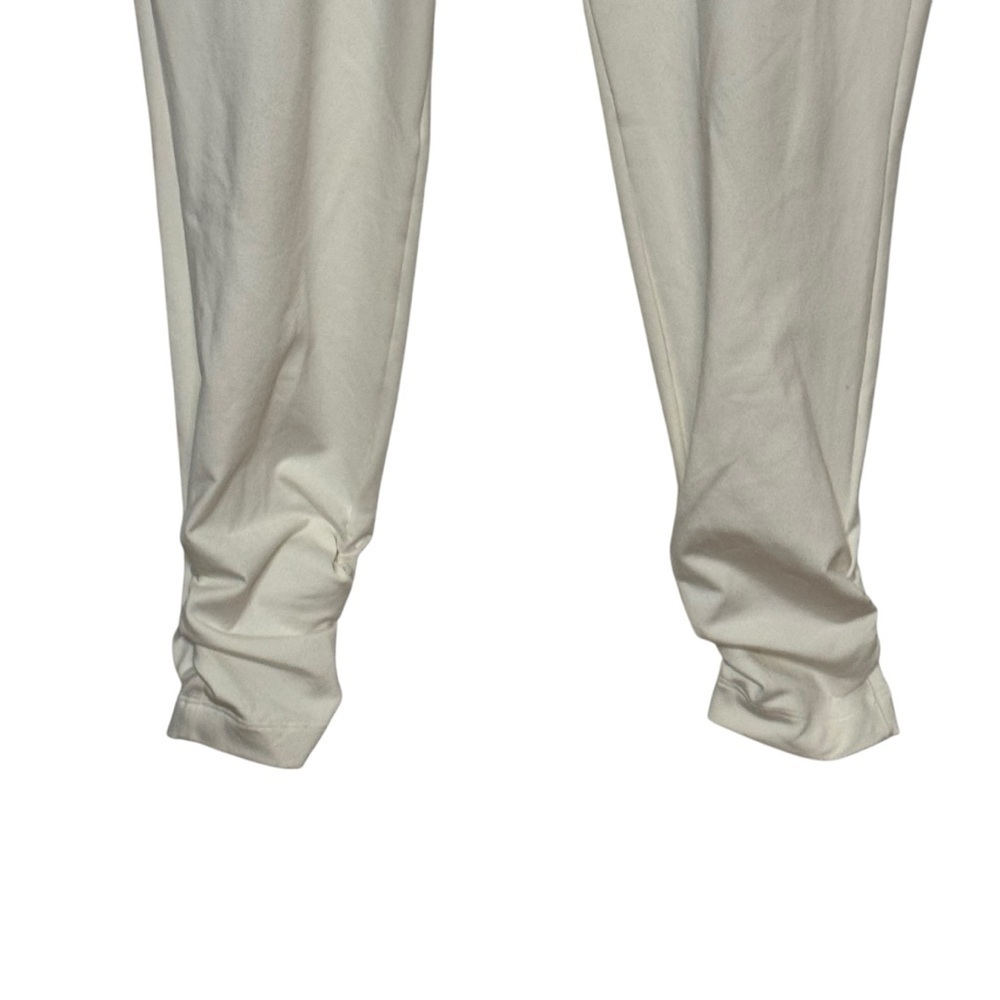 Gym Shark Whitney Simmons Ivory Tapered Athletic
Sweats Stretch Womens SZ. M - Picture 13 of 15